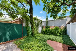 315 42nd St, New York City, NY 11232 - Photo 2