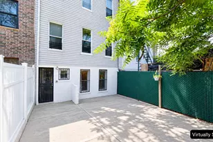 315 42nd St, New York City, NY 11232 - Photo 4