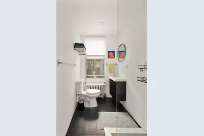 250 Boerum Street, New York City, NY 11206 - Photo 28