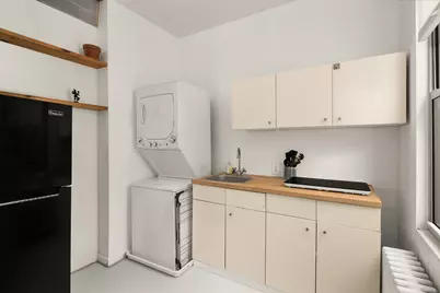 250 Boerum Street, New York City, NY 11206 - Photo 4