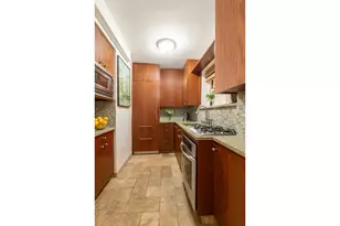 434 E 52nd St, New York City, NY 10022 - Photo 12
