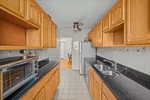 2270 Plumb 1st St, Brooklyn, NY 11229 - Photo 4