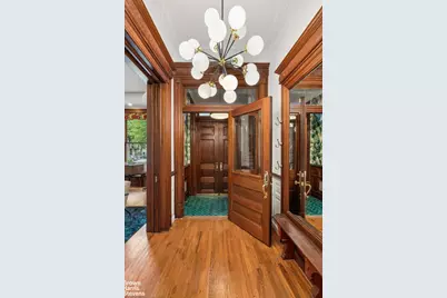 393 Convent Avenue, New York City, NY 10031 - Photo 10