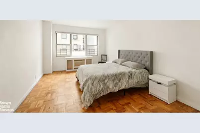 311 E 71st Street #10A, New York, NY 10021 - Photo 8