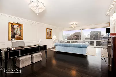 721 Fifth Avenue #55A, New York, NY 10022 - Photo 2