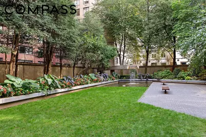 220 E 65th Street #8J, New York City, NY 10065 - Photo 6