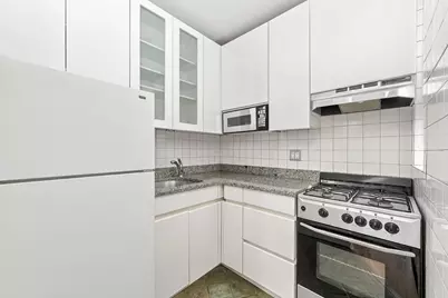 204 W 78th Street #3D, New York, NY 10024 - Photo 6