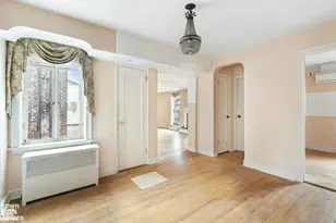 1060 Park Ave, New York, NY 10128 - Photo 6