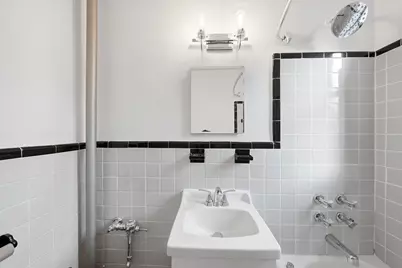 2860 Bailey Avenue #5H, New York City, NY 10463 - Photo 14
