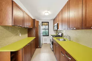 2860 Bailey Ave, New York City, NY 10463 - Photo 8