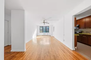 2860 Bailey Ave, New York City, NY 10463 - Photo 2