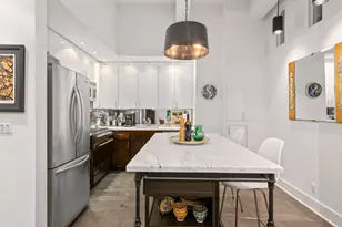 529 W 42nd St, New York City, NY 10036 - Photo 4