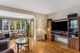 91-10 70th Ave, New York City, NY 11375 - Photo 6