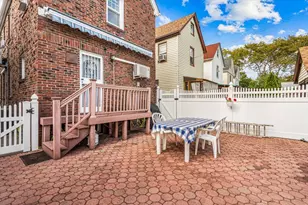 91-10 70th Ave, New York City, NY 11375 - Photo 32
