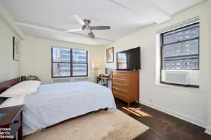 235 E 73rd St, New York City, NY 10021 - Photo 4