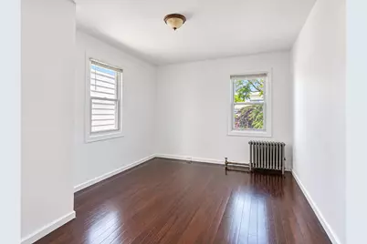 143-27 95th Avenue #2, Jamaica, NY 11435 - Photo 4
