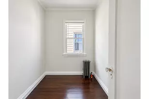 143-27 95th Ave, Jamaica, NY 11435 - Photo 6