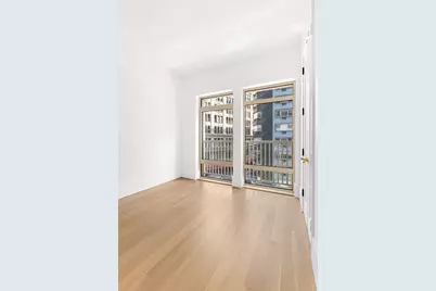 815 Broadway #401, New York City, NY 10003 - Photo 2