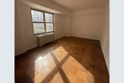 370 E 76th Street #C1406, New York City, NY 10021 - Photo 6