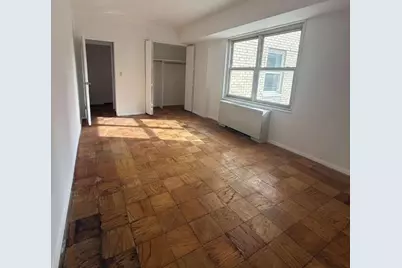 370 E 76th Street #C1406, New York City, NY 10021 - Photo 8