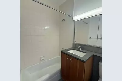 370 E 76th Street #C1406, New York City, NY 10021 - Photo 12