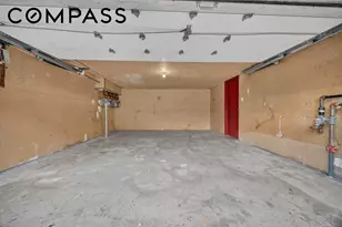 704 E 103rd St, New York City, NY 11236 - Photo 34