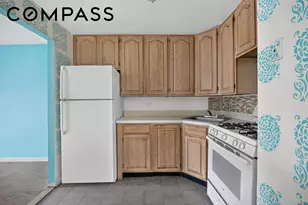 704 E 103rd St, New York City, NY 11236 - Photo 8