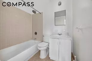 704 E 103rd St, New York City, NY 11236 - Photo 22