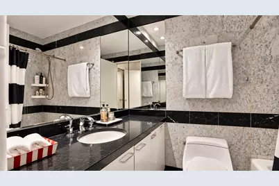 150 W 56th Street #5003, New York, NY 10019 - Photo 8
