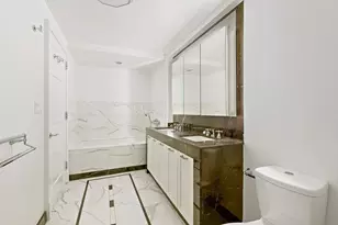 205 E 85th St, New York City, NY 10028 - Photo 4