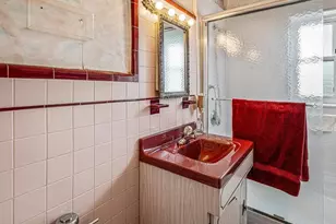1016 71st St, Brooklyn, NY 11228 - Photo 18