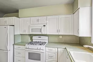 1016 71st St, Brooklyn, NY 11228 - Photo 10