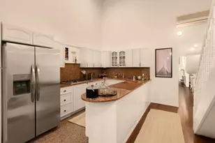 81 White St, New York, NY 10013 - Photo 6