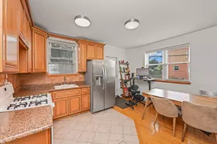 2136 E 28th St, Brooklyn, NY 11229 - Photo 8
