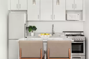 453 W 19th St, New York, NY 10011 - Photo 2