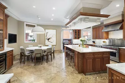 313 W 74th Street, New York City, NY 10023 - Photo 8