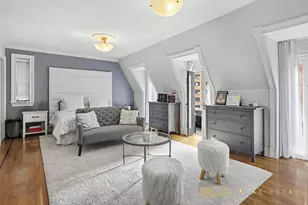 313 W 74th St, New York City, NY 10023 - Photo 16