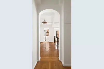 235 E 73rd Street #8D, New York City, NY 10021 - Photo 2