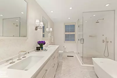 31 N Moore Street #2E, New York, NY 10013 - Photo 6