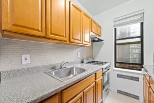 35-35 75th St, Jackson Heights, NY 11372 - Photo 6