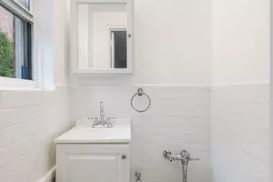 3725 Henry Hudson Parkway W, New York City, NY 10463 - Photo 8