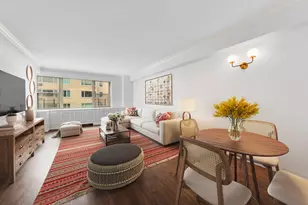 415 E 52nd St, New York, NY 10022 - Photo 1
