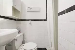 135 E 54th St, New York City, NY 10022 - Photo 8