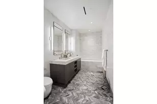 211 W 14th St, New York, NY 10011 - Photo 22