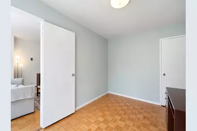155 W 68th Street #424, New York City, NY 10023 - Photo 6