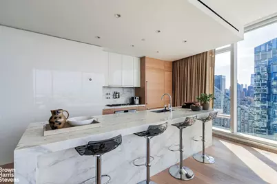30 Riverside Boulevard #31A, New York City, NY 10069 - Photo 2