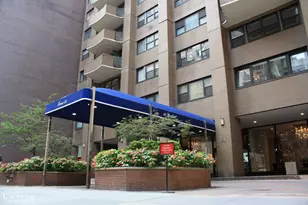 58 W 58th St, New York, NY 10019 - Photo 16