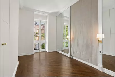 25 E 69th Street #4B, New York City, NY 10021 - Photo 6