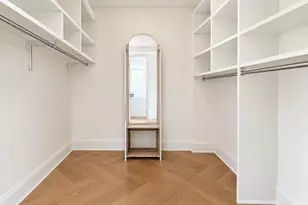 170 West St, New York City, NY 11222 - Photo 8