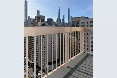 200 E 69th Street #19D, New York, NY 10021 - Photo 16